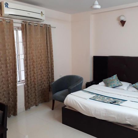 Seaqueen Residency Hotel เชนไน ภายนอก รูปภาพ