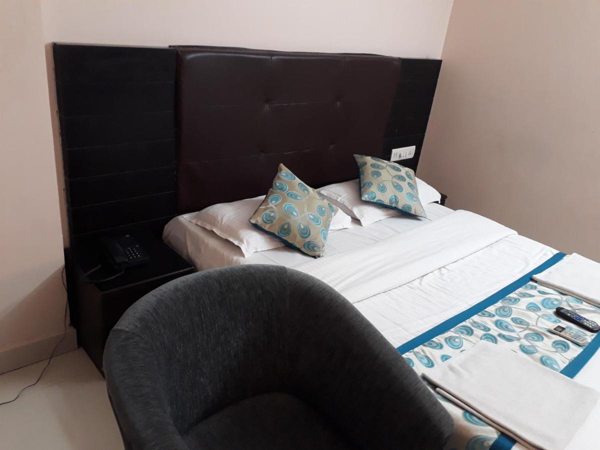 Seaqueen Residency Hotel เชนไน ภายนอก รูปภาพ
